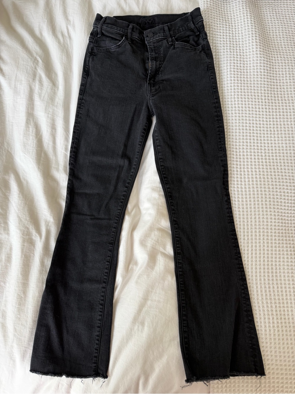 Mother Hustler Ankle Fray Size 27